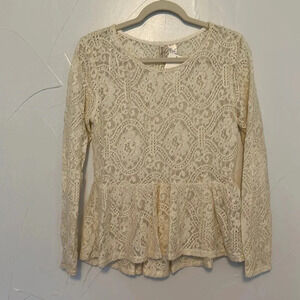 DIVIDED Cream Peplum Lace Top L